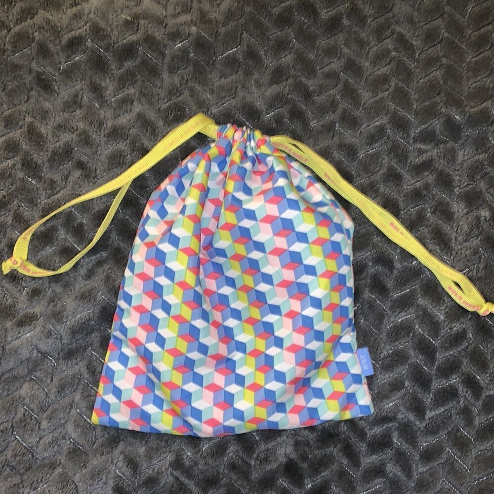 Ipsy Bag Bundle - Picture 4 of 4
